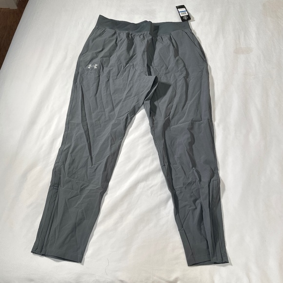 NWT Under Armour Gray Joggers X-Large - Picture 1 of 6